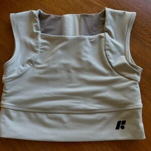 FORME REVIVE SPORTS BRA
Size L 
Cream
